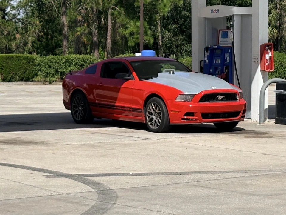 2013 Ford S197 Mustang - Image 4 of 12
