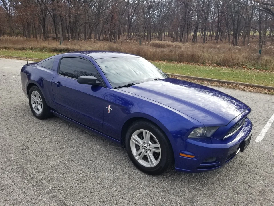2013 Ford S197 Mustang - Image 8 of 15