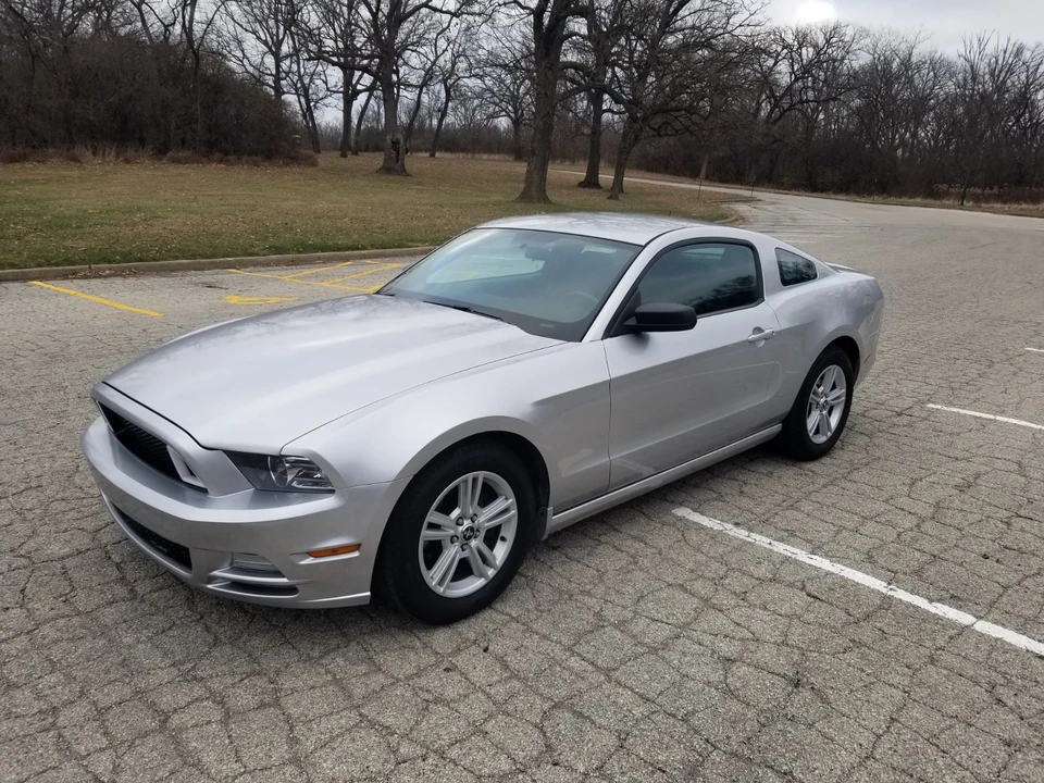 2013 Ford S197 Mustang - Image 7 of 11