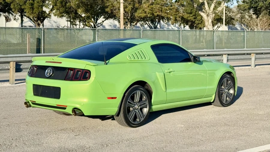 2013 Ford S197 Mustang - Image 3 of 24