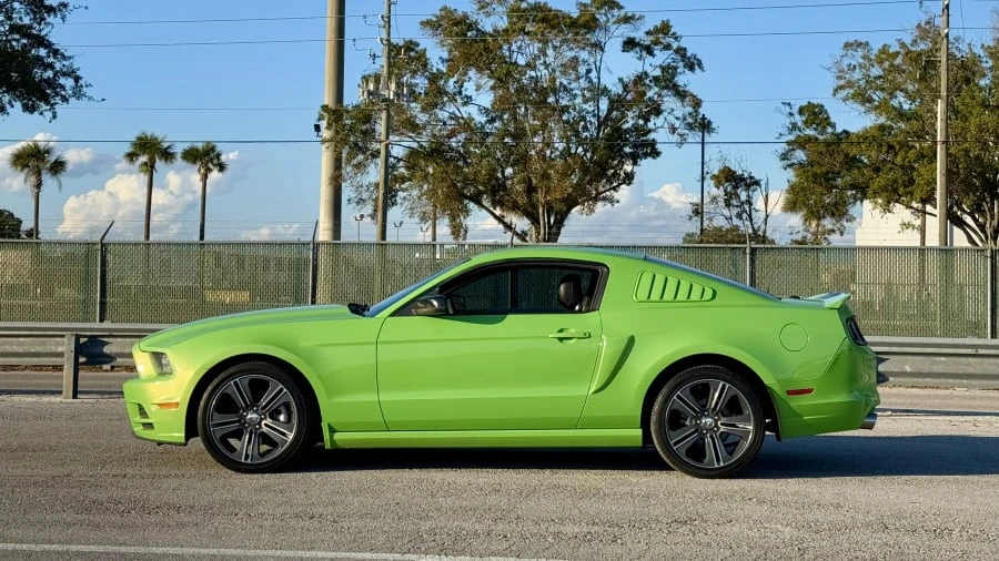 2013 Ford S197 Mustang - Image 8 of 24
