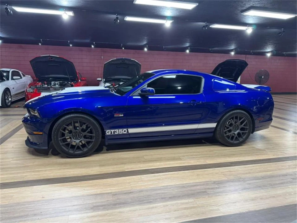 2013 Ford S197 Mustang - Image 3 of 31