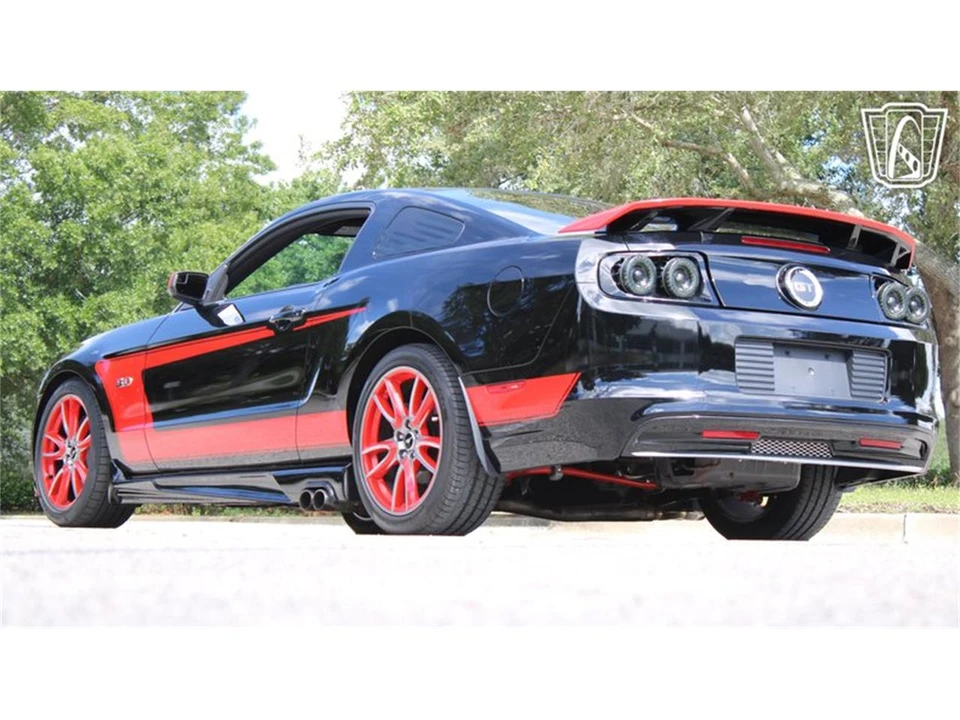 2013 Ford S197 Mustang - Image 11 of 31