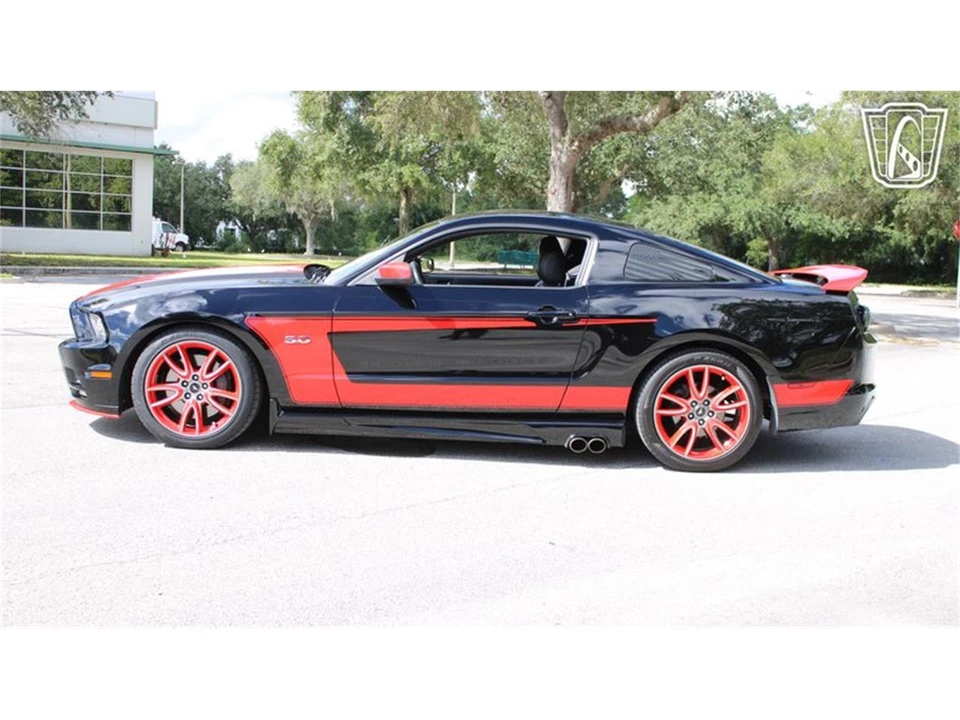 2013 Ford S197 Mustang - Image 9 of 31