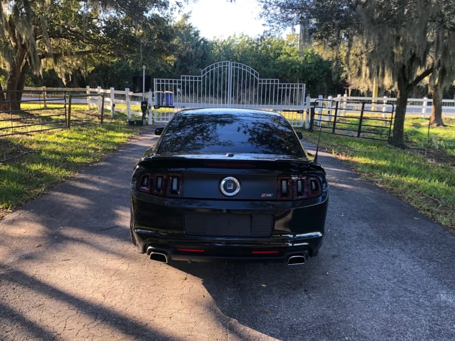 2013 Ford S197 Mustang - Image 11 of 12