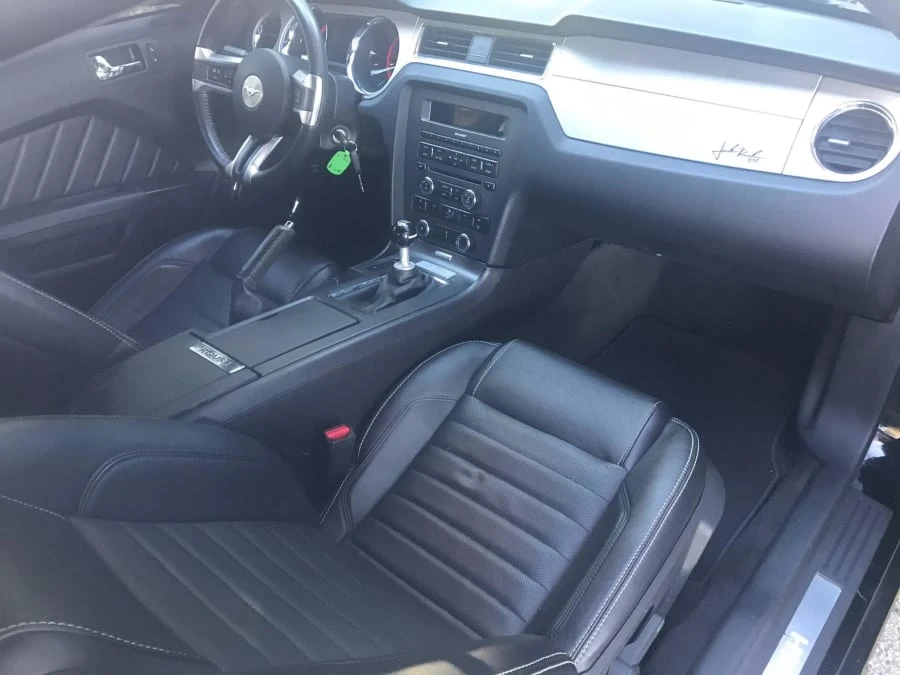 2013 Ford S197 Mustang - Image 6 of 12
