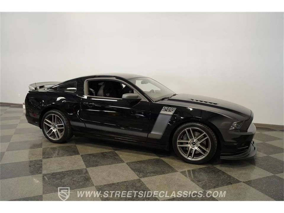 2013 Ford S197 Mustang - Image 16 of 31