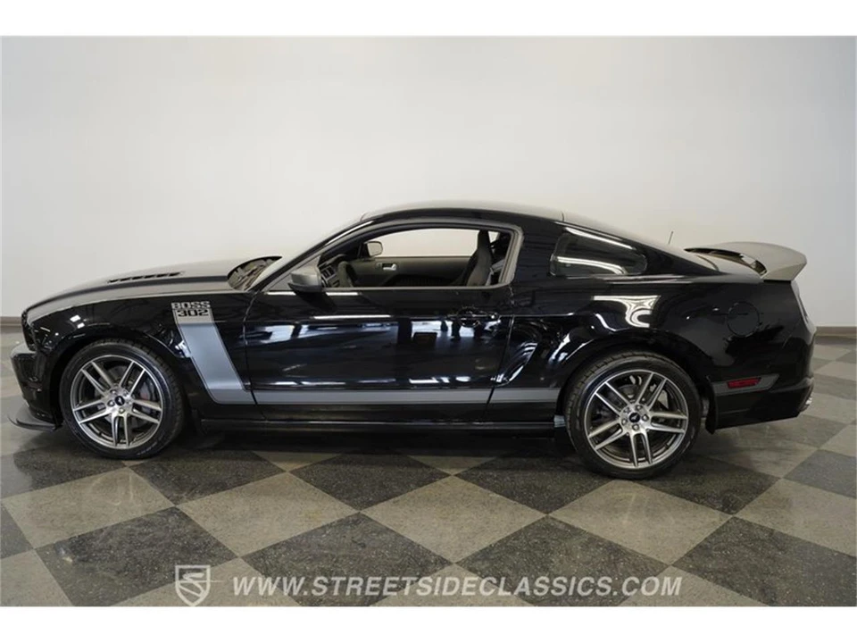 2013 Ford S197 Mustang - Image 8 of 31