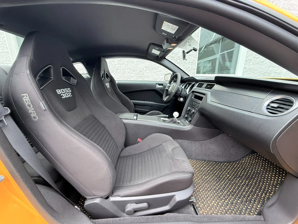 2013 Ford Mustang - Image 28 of 31