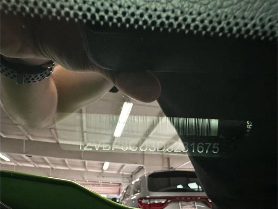 2013 Ford S197 Mustang - Image 13 of 31