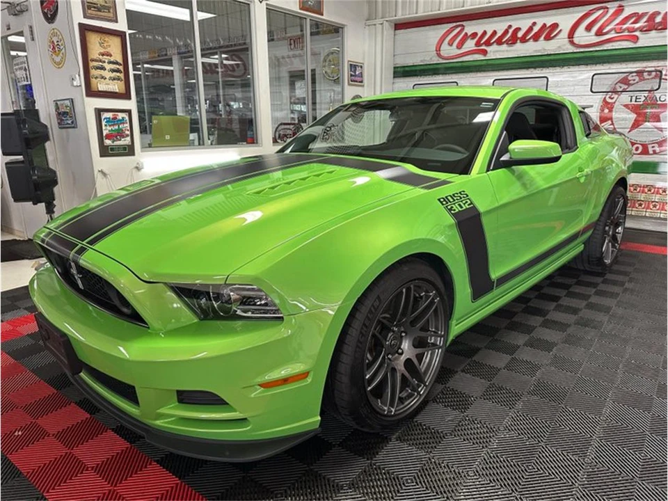 2013 Ford S197 Mustang - Image 9 of 31