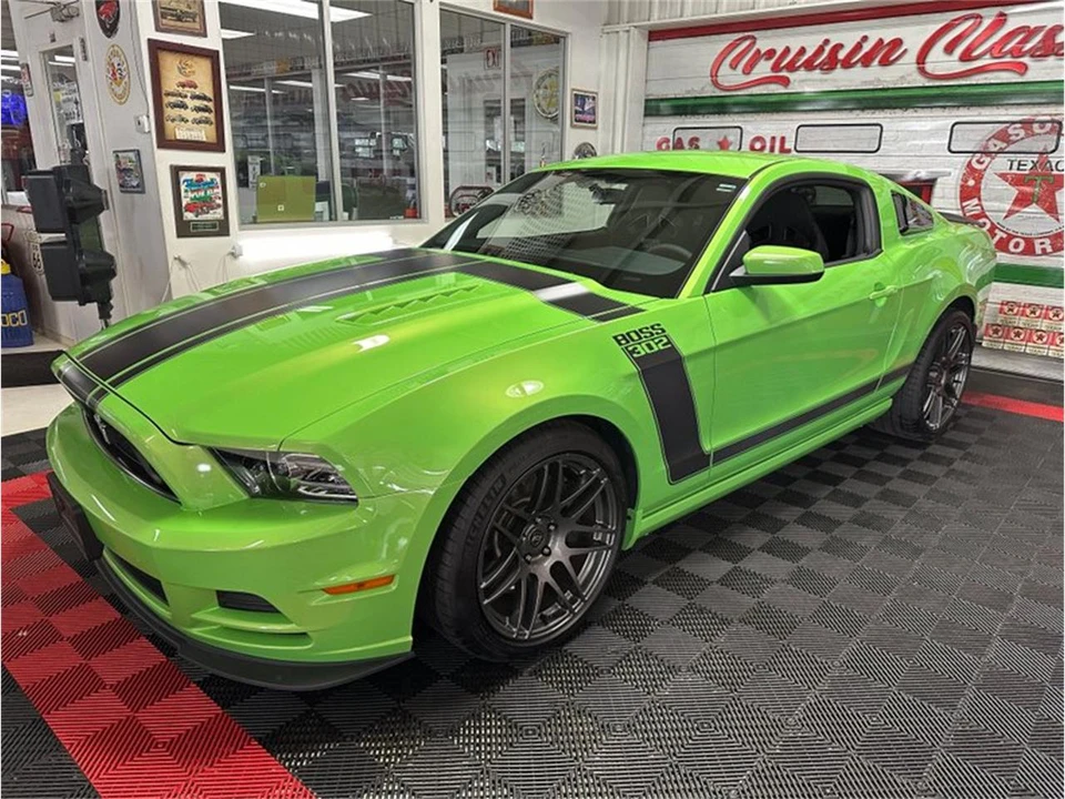2013 Ford S197 Mustang - Image 10 of 31