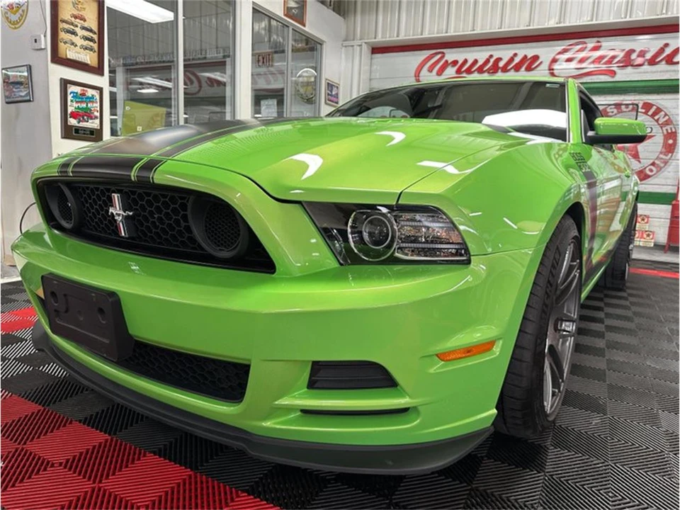 2013 Ford S197 Mustang - Image 7 of 31