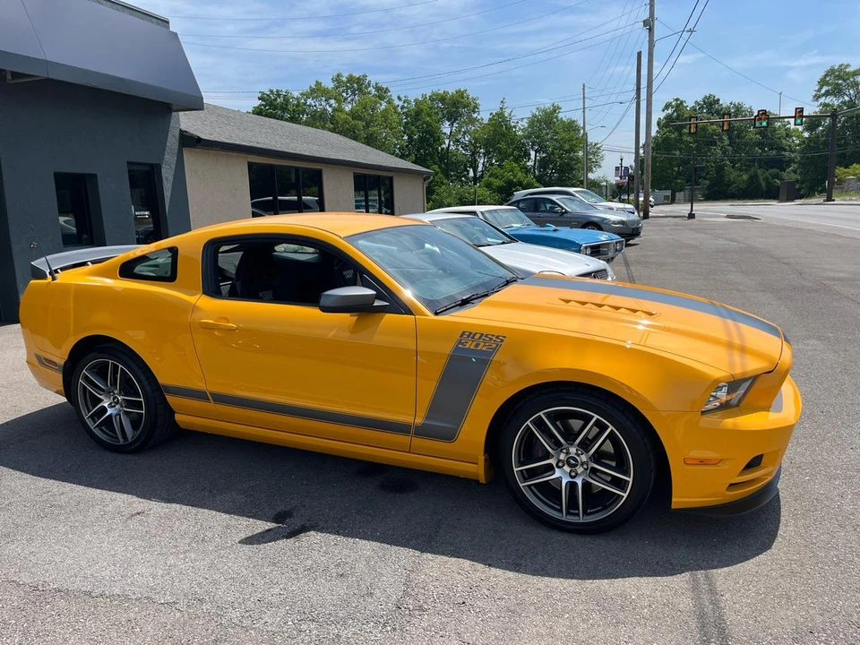 2013 Ford S197 Mustang - Image 11 of 31