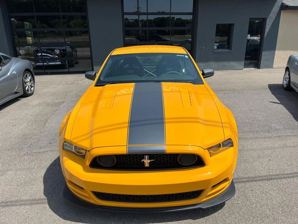 2013 Ford S197 Mustang - Image 3 of 31