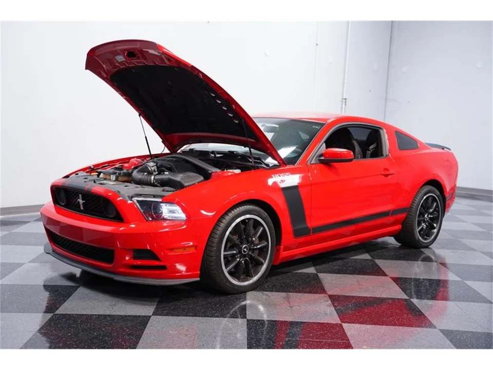 2013 Ford S197 Mustang - Image 25 of 31