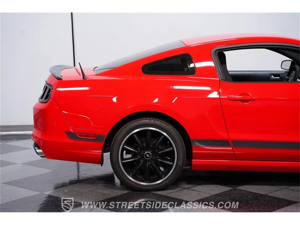 2013 Ford S197 Mustang - Image 23 of 31