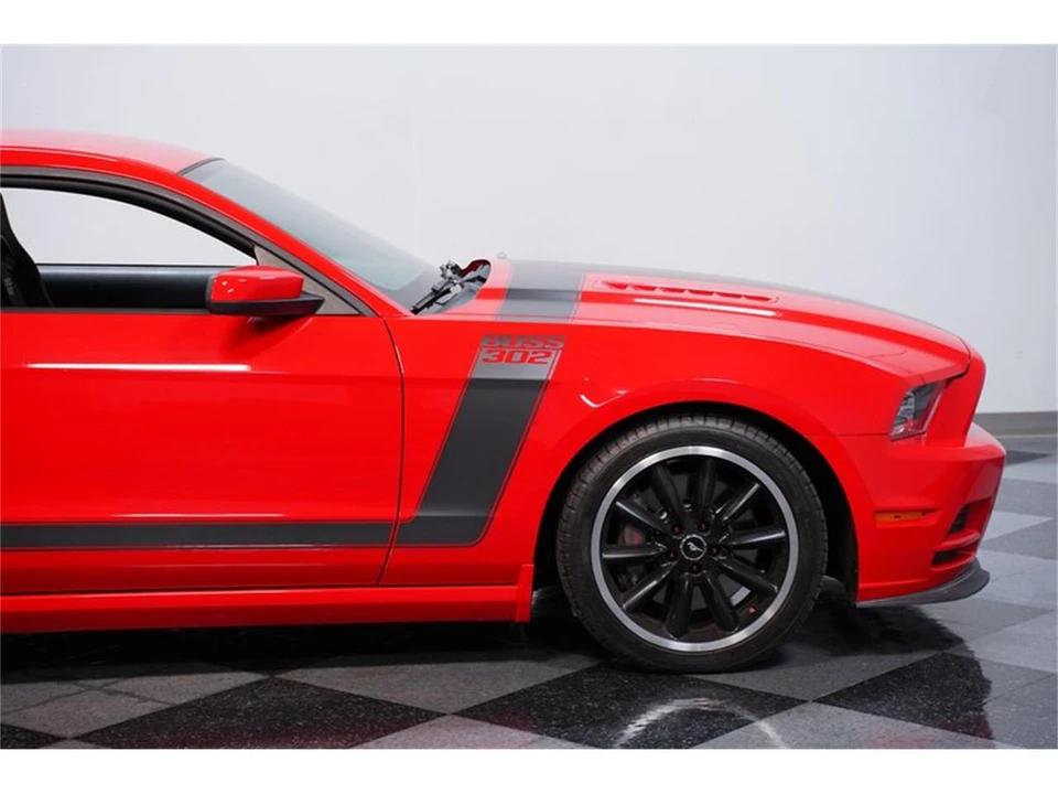 2013 Ford S197 Mustang - Image 24 of 31