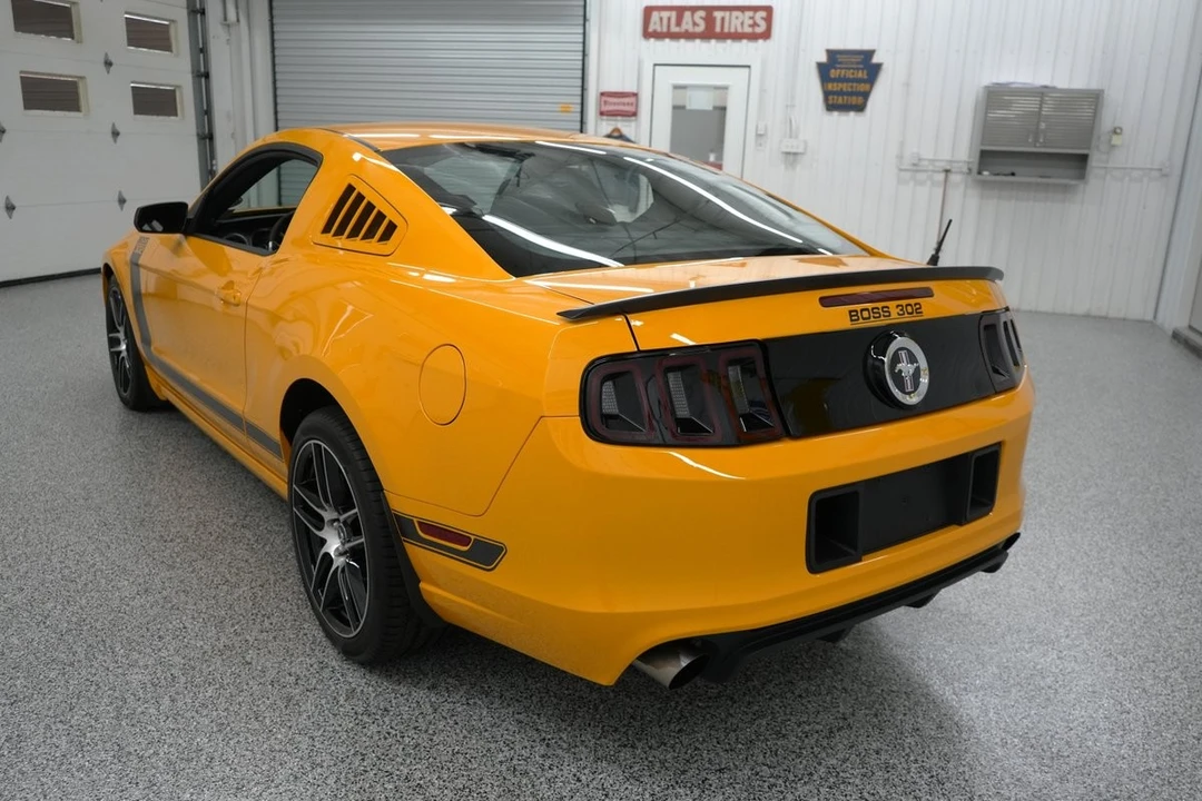 2013 Ford S197 Mustang - Image 7 of 31