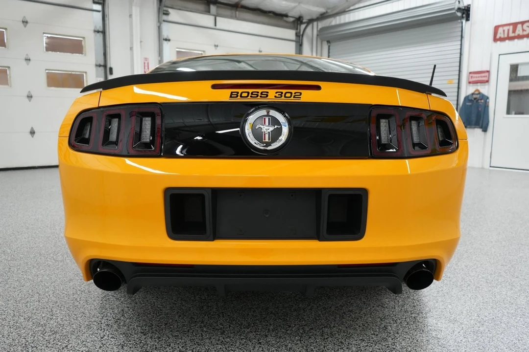 2013 Ford S197 Mustang - Image 13 of 31