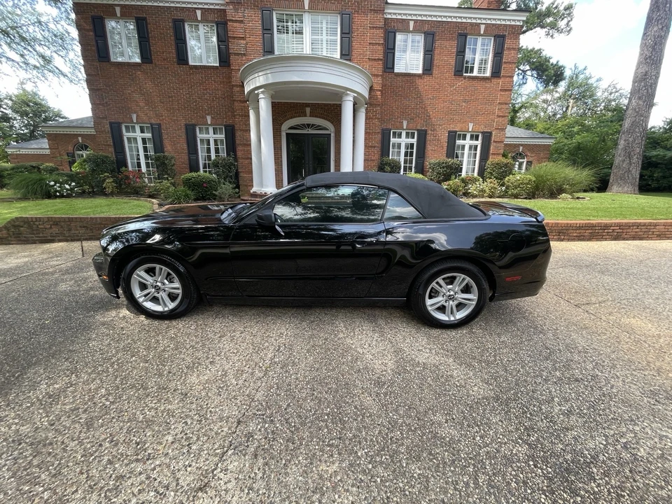 2013 Ford S197 Mustang - Image 7 of 21