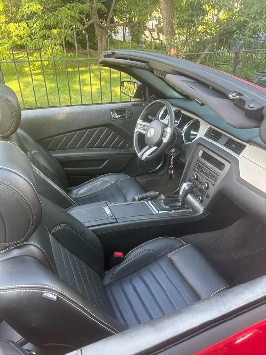 2013 Ford S197 Mustang - Image 16 of 21