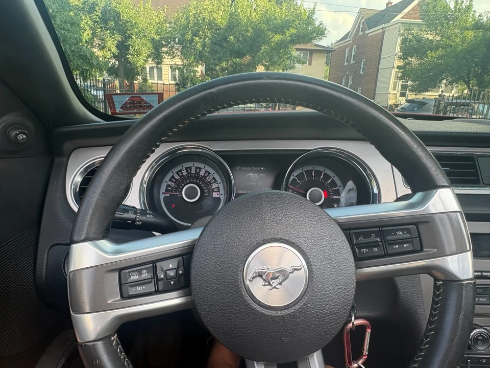 2013 Ford S197 Mustang - Image 5 of 21