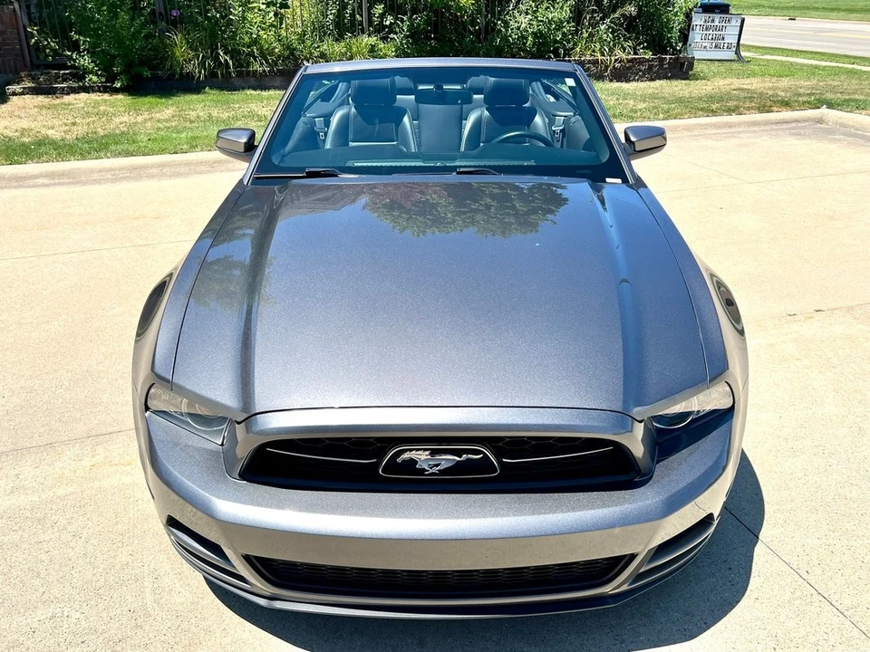 2013 Ford S197 Mustang - Image 10 of 12
