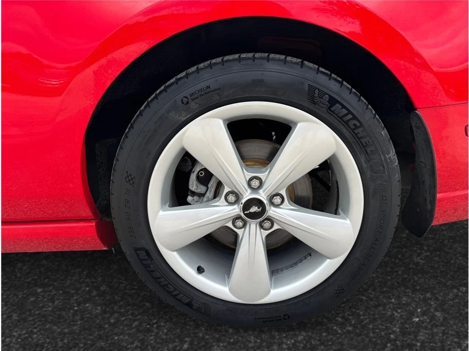 2013 Ford S197 Mustang - Image 13 of 21