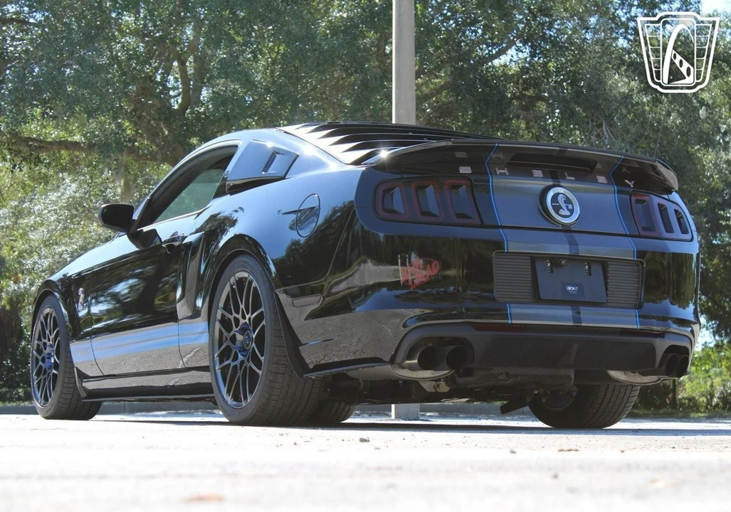 2013 Ford S197 Mustang - Image 8 of 12