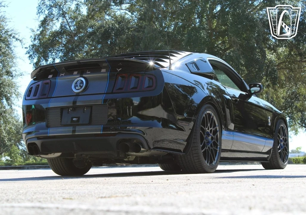 2013 Ford S197 Mustang - Image 11 of 12