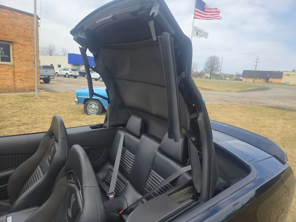 2013 Ford S197 Mustang - Image 15 of 21