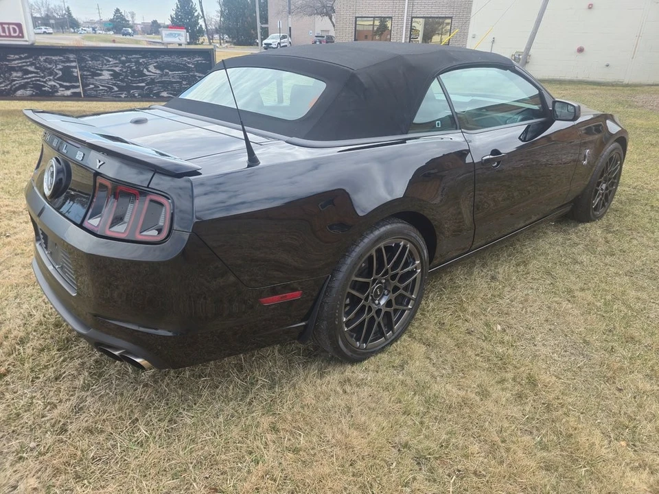 2013 Ford S197 Mustang - Image 9 of 21
