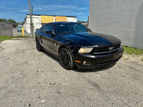 2013 Ford Mustang 2Door Coupe