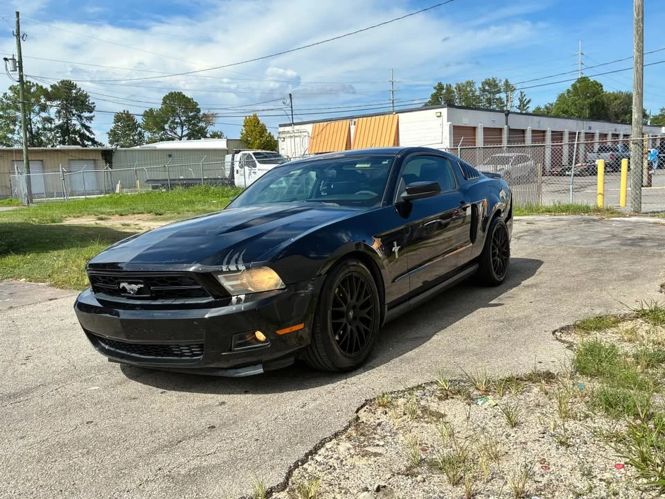 2013 Ford S197 Mustang - Image 2 of 5