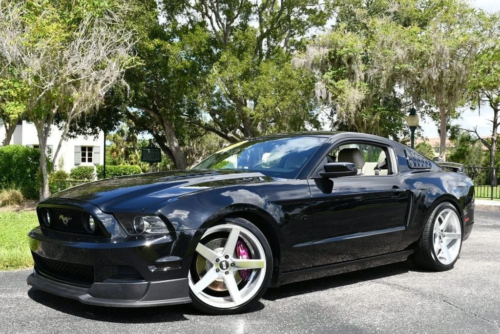 2013 Ford S197 Mustang GT - Image 2 of 31