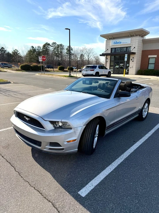2013 Ford S197 Mustang - Image 7 of 18