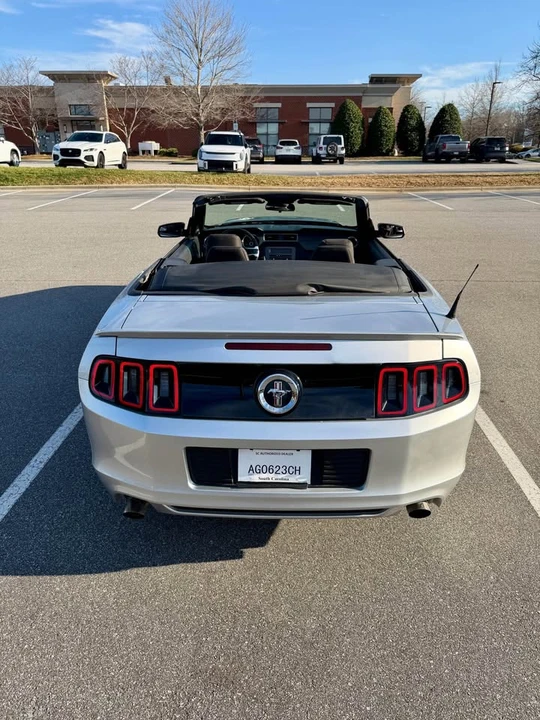 2013 Ford S197 Mustang - Image 6 of 18