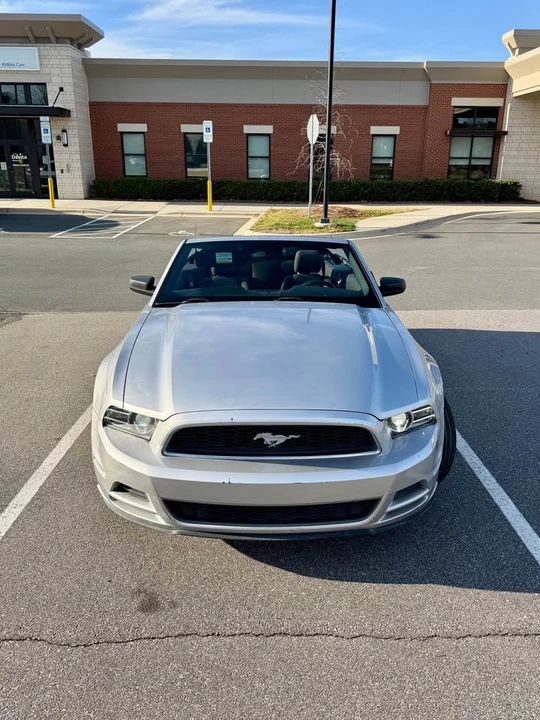 2013 Ford S197 Mustang - Image 5 of 18