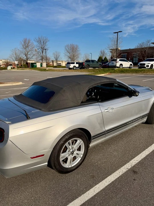 2013 Ford S197 Mustang - Image 18 of 18
