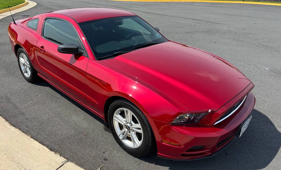 2013 Ford S197 Mustang - Image 2 of 7
