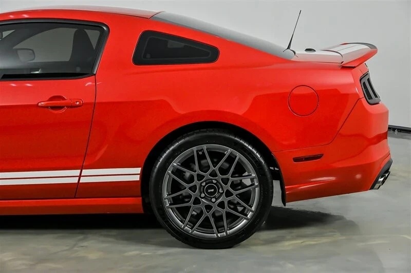 2013 Ford S197 Mustang - Image 9 of 12