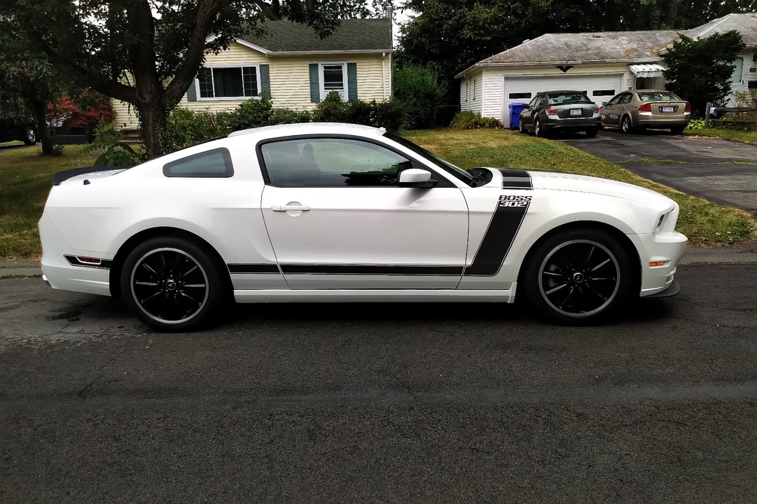 2013 Ford S197 Mustang Boss 302 - Image 7 of 23
