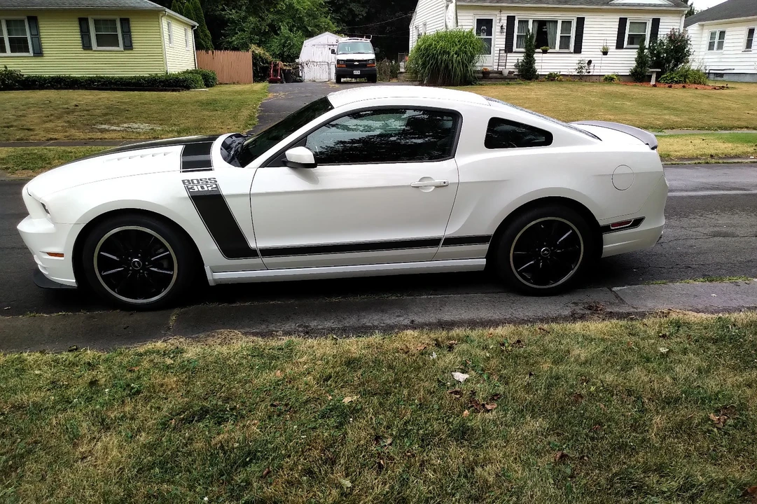 2013 Ford S197 Mustang Boss 302 - Image 5 of 29