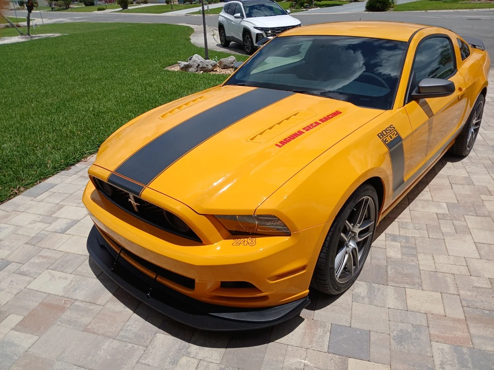 2013 Ford S197 Mustang Boss 302 - Image 4 of 31