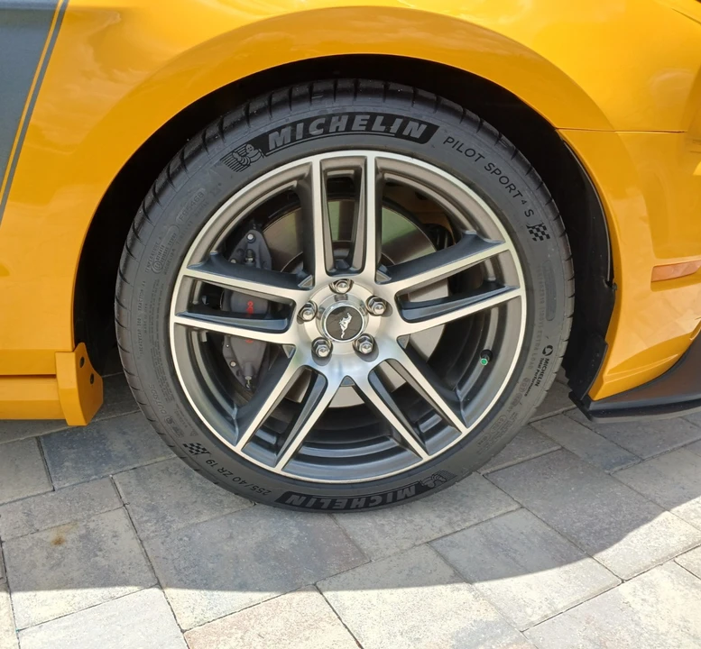 2013 Ford S197 Mustang Boss 302 - Image 15 of 31