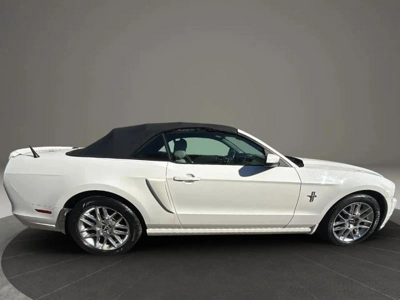 2013 Ford S197 Mustang - Image 4 of 12