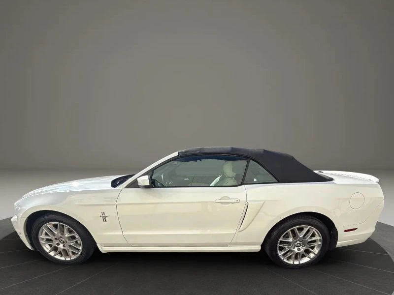 2013 Ford S197 Mustang - Image 8 of 12