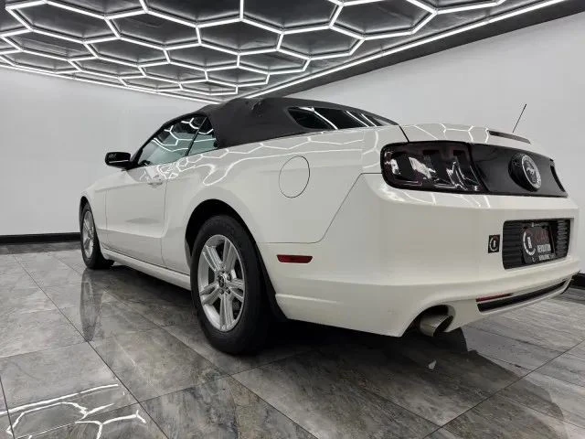 2013 Ford S197 Mustang - Image 4 of 12
