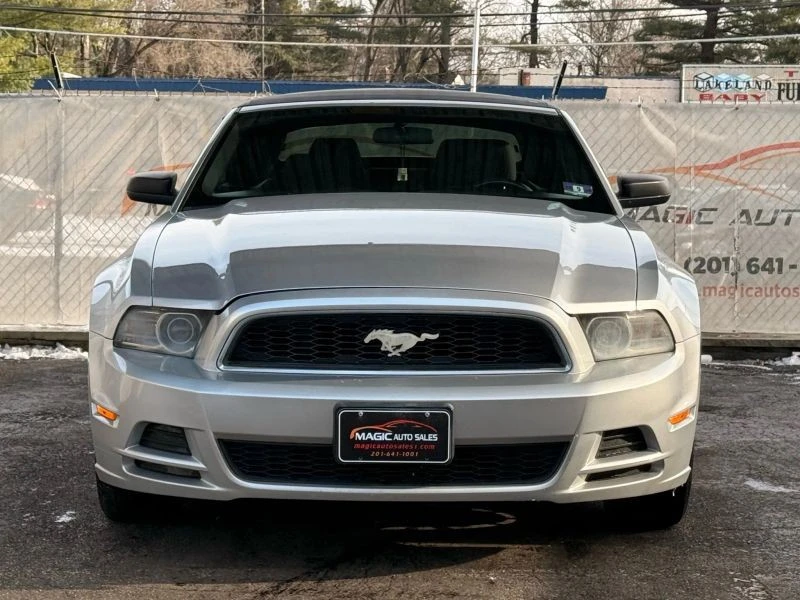 2013 Ford S197 Mustang - Image 5 of 12